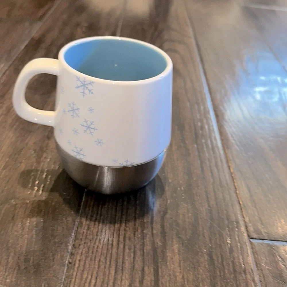 Vintage Starbucks White and Silver Christmas Coffee Mug 2007